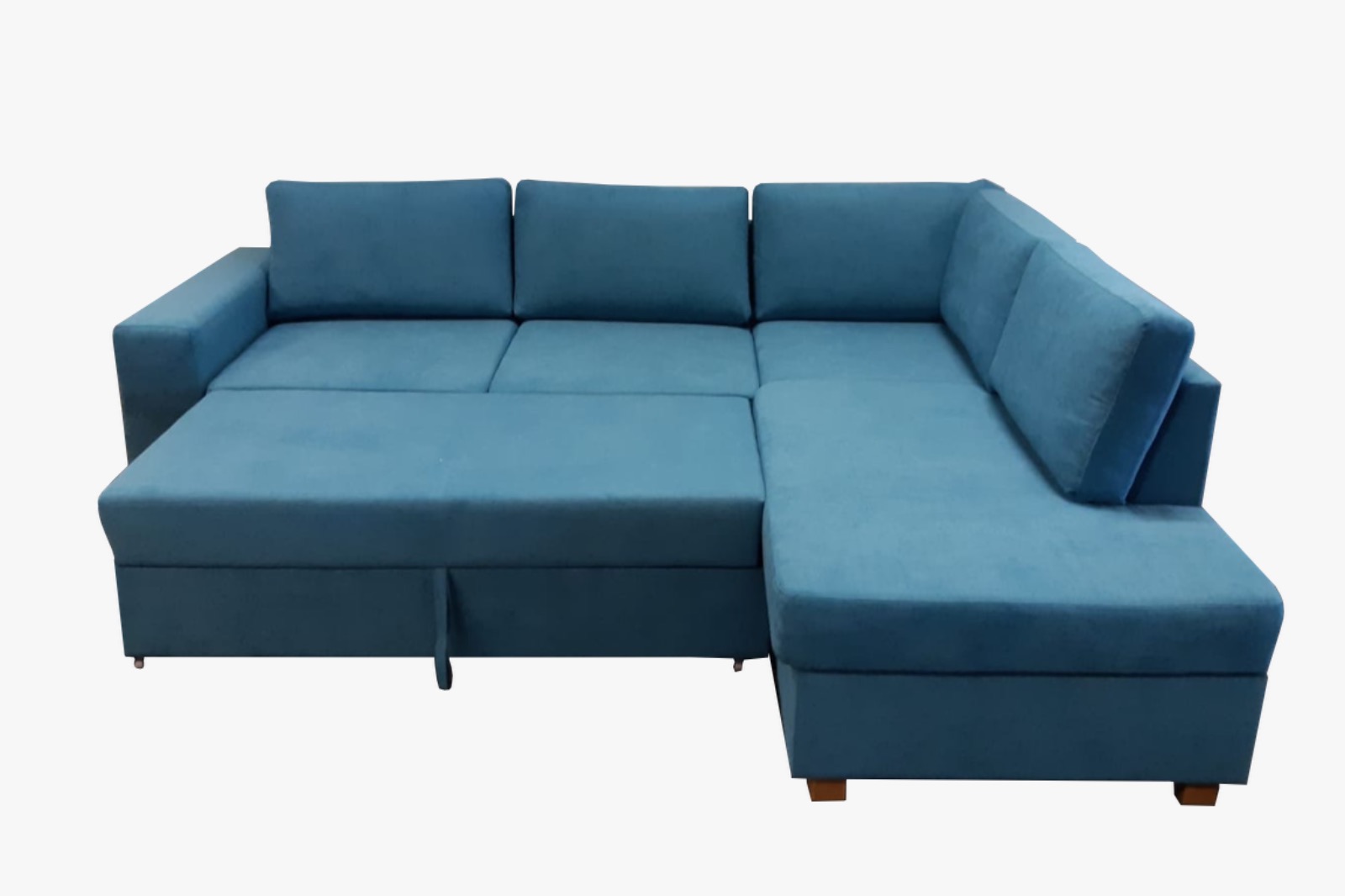 Marion nurgadiivanvoodi pesukastiga